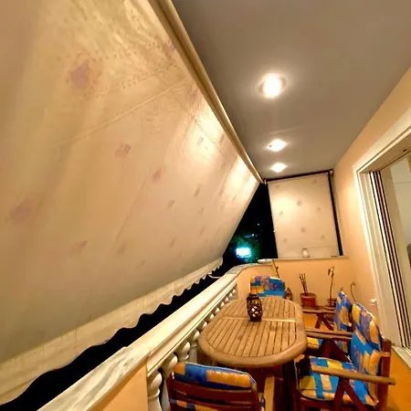 διαμέρισμα στην πολη των τρελων νερων Apartment Chalkida